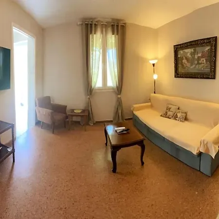 Bee - Casa de Férias *