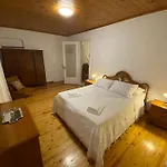 Bee -